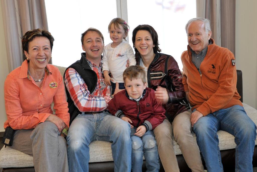 Appartement Charly Kahr And Family, Ski-In & Ski-Out Schladming Buitenkant foto