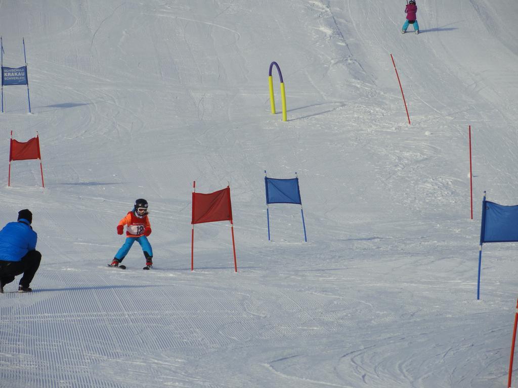 Appartement Charly Kahr And Family, Ski-In & Ski-Out Schladming Buitenkant foto